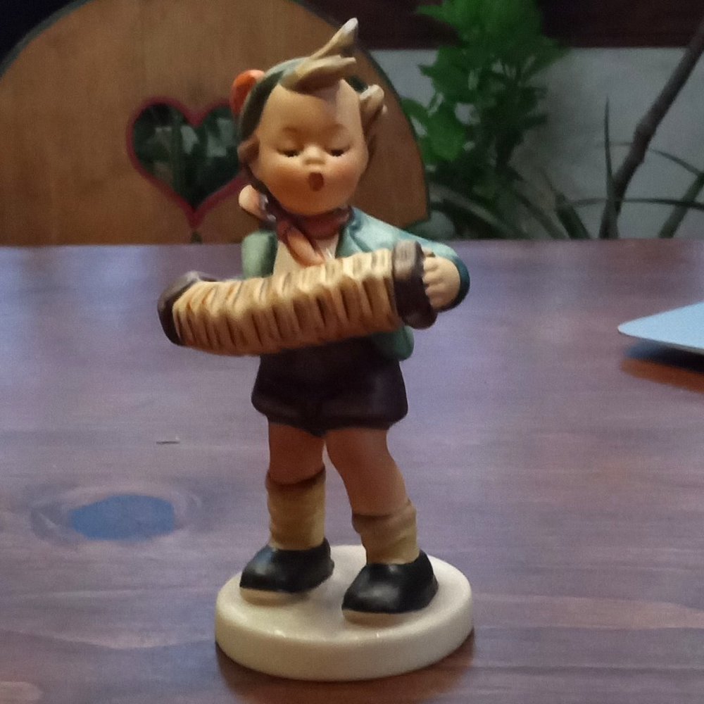 Antique/ Vintage German Hummel Figurine: Accordion Boy